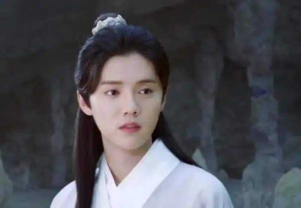 7位少年感的男明星与油腻绝缘30岁演中学生也毫不违和