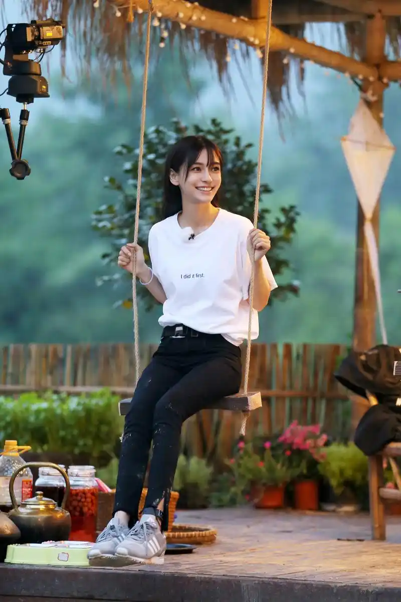 活田园篱下,劈柴剥蒜～没有人来车往的喧嚣,没有