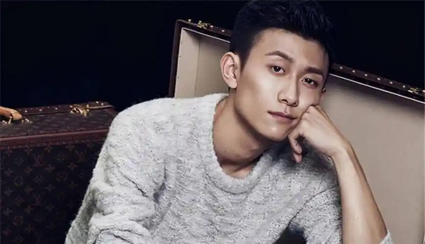 原创新鹿鼎记张一山糟点满满七个老婆现实恋情宛如剧中人设