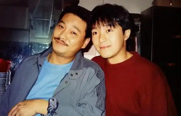 曹查理: 别人都说我是小周星驰,我的演技也比不过李连杰|记者|张学友