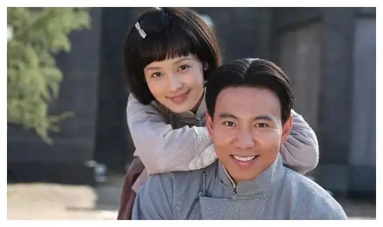 41岁庄焱谷智鑫老婆曝光隐婚生子多年如今一家三口很幸福