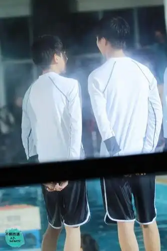 来带大家看看凯源的体型差还有人不相信凯源是真的吗