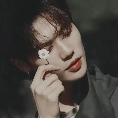 适合当头像的明星图#收藏林彦俊头像小合集91一眼沦陷的绝美清冷