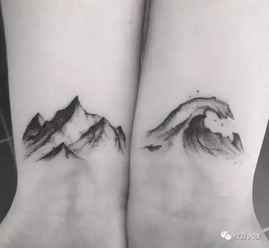 李现的纹身竟然是浮世绘海浪?