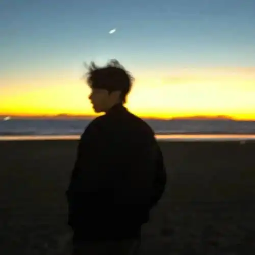 10张男生微信头像,帅气背影!