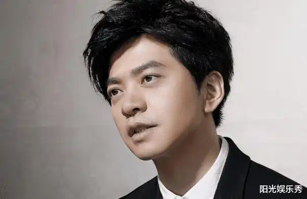 李健是清华的高材生,又是优秀的歌手,同时也是音乐制作人|李建_网易