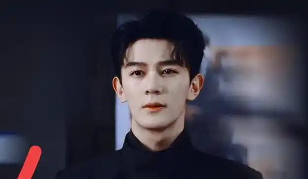 第40名夏之光周翊然非常适合演青春偶像剧,目前他也是在各种青春偶像