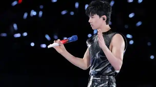 972024-05-19 呼和浩特站「 爱 不解释 」张杰官方行程