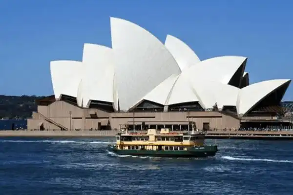 世界最惊人十大建筑(令人惊叹的十大建筑)