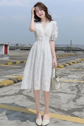 夏装新款法式蕾丝雪纺连衣裙女仙中长款气质v领温柔风初恋长裙子