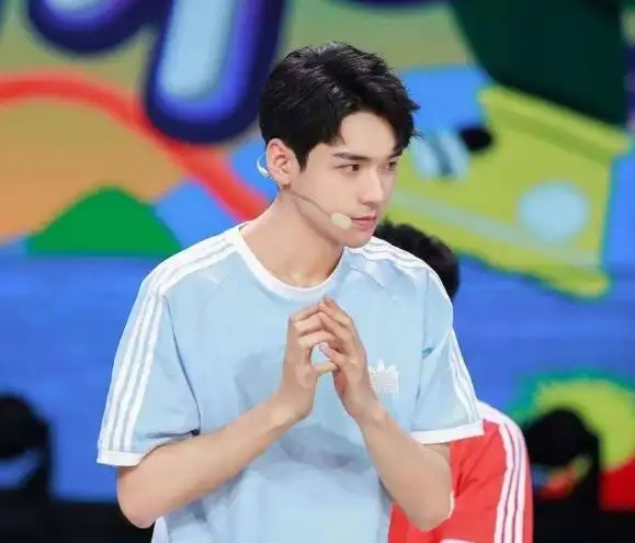 快乐大本营龚俊哪一期