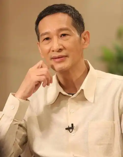 千人千面"剧抛脸",本周继续对话演员王劲松_角色_大明_王朝