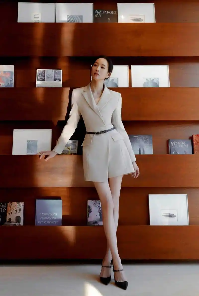 张钧甯,内娱学霸,与赵又廷分手后一直单身,如今41岁传来好消息_感情