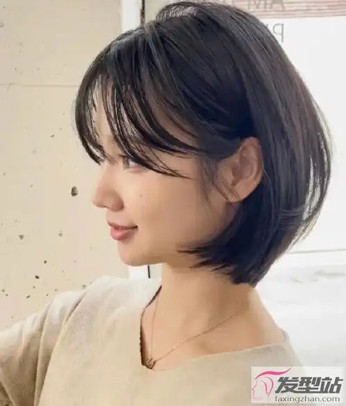 扁平头型适合的短发 苹果头减龄不挑人_发型站_最新流行发型设计发型