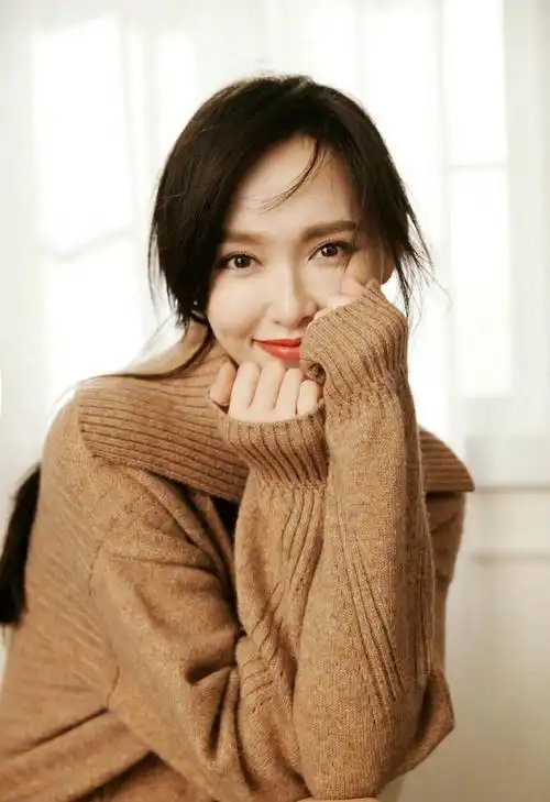 唐嫣晒随拍照,唐嫣晒随拍照的照片-图2