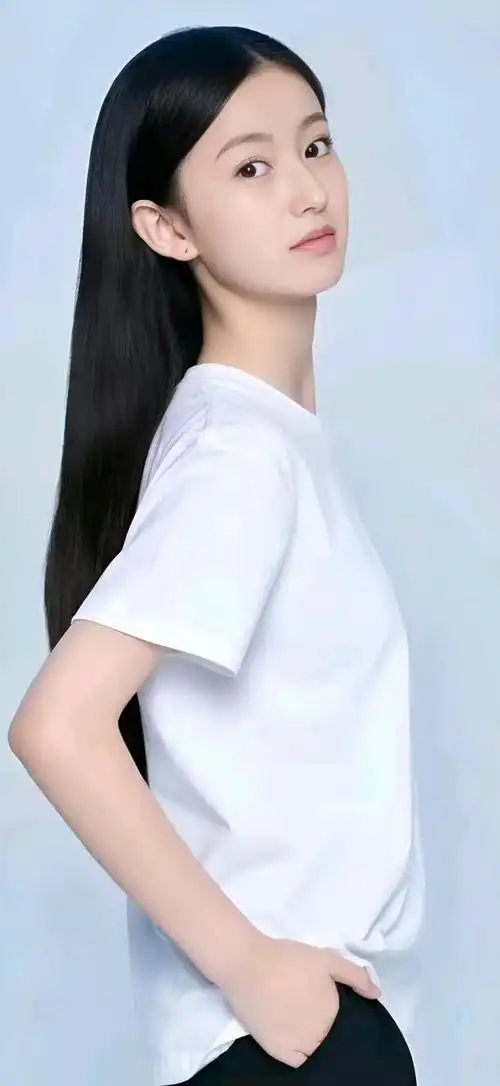 第138发裴佳欣专辑高清写真美图全屏壁纸