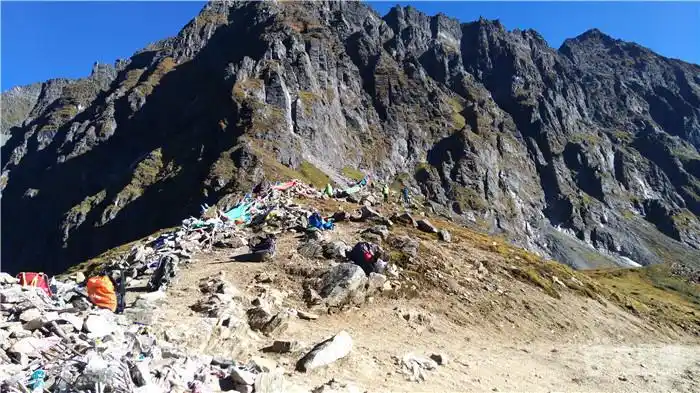 到达多雄拉垭口