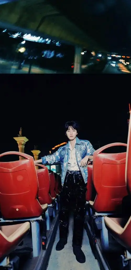 meloveyou舞台#王俊凯《let me love you》舞台造型刺绣牛仔外套造型