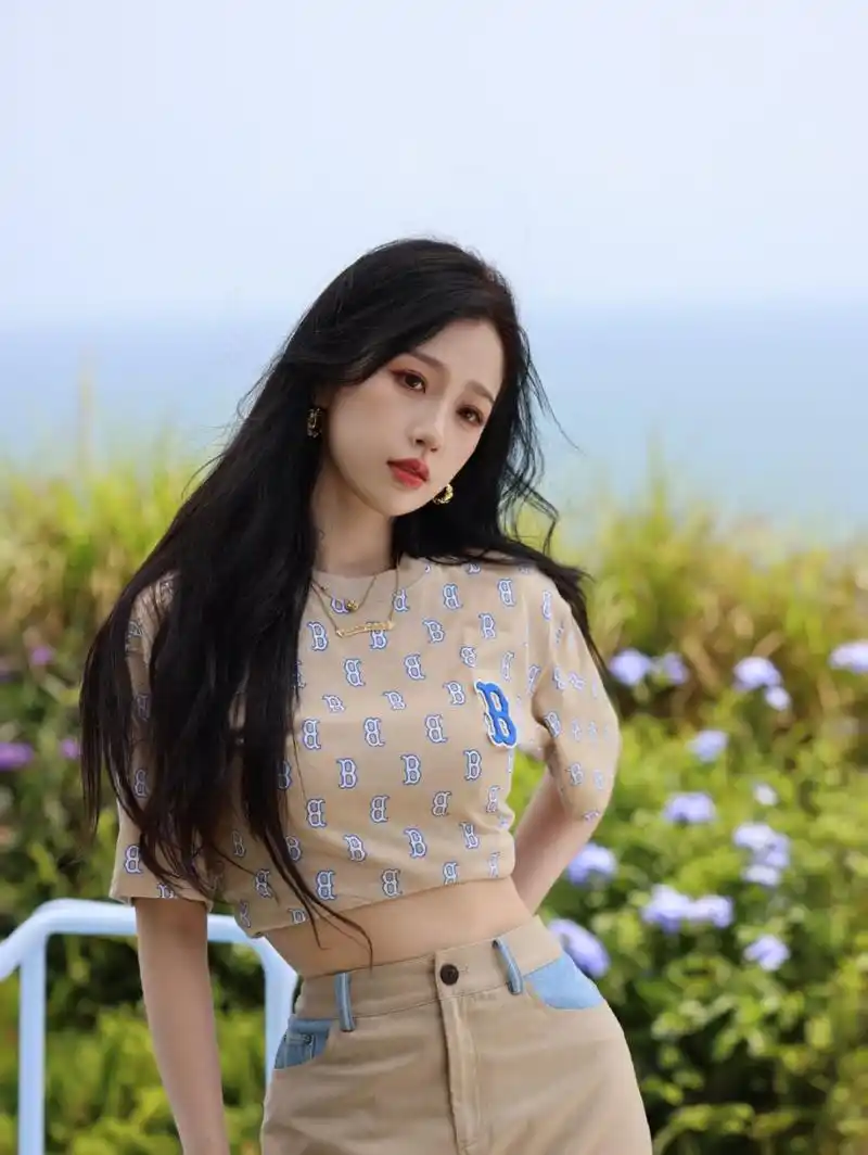 虞书欣高清壁纸头像(十四)[爱你]