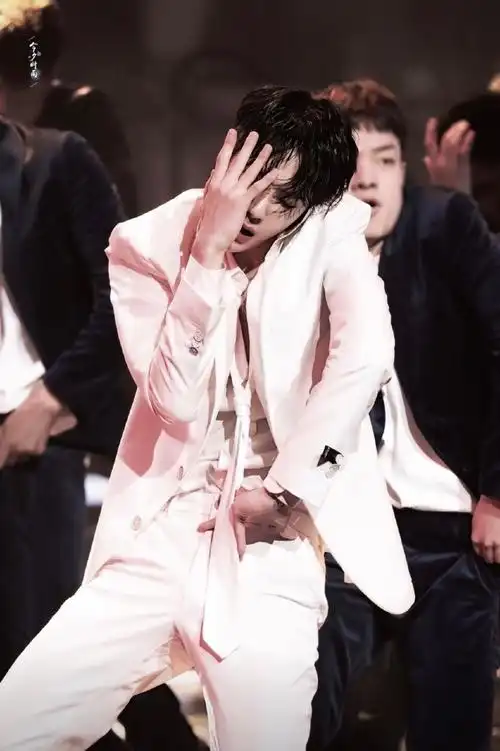 中国顶尖舞者推广大使王一博##王一博