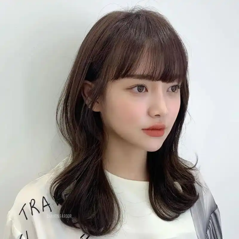 2020年女子发型指标美颜刘海图鉴,这样剪气质又小脸