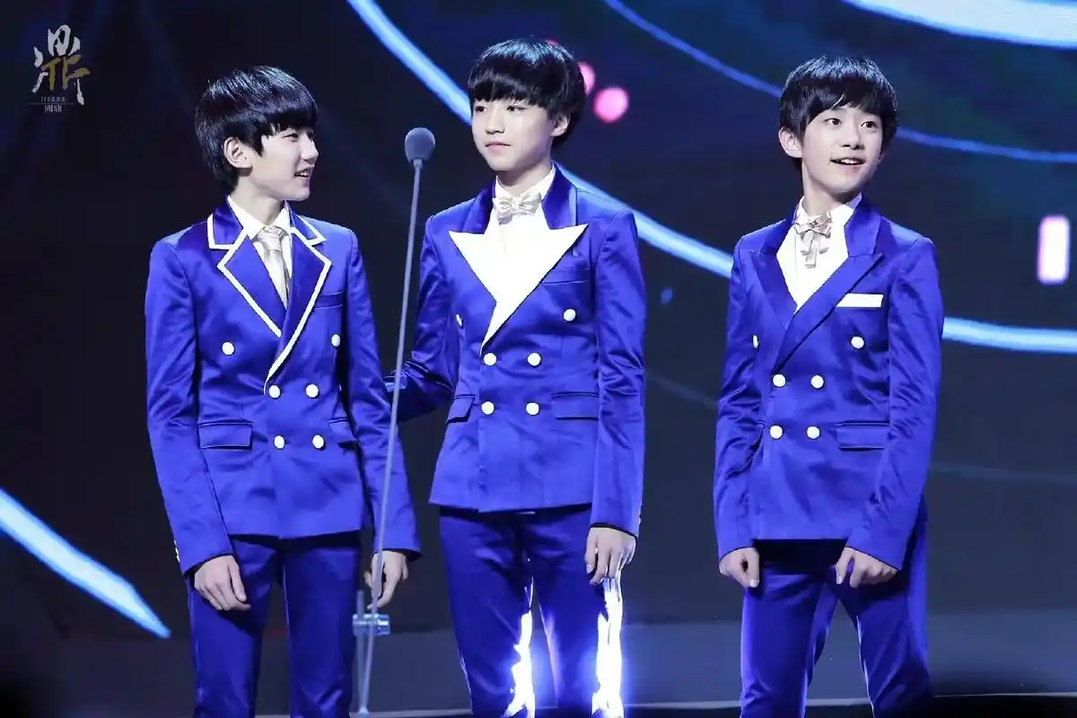 tfboys415获奖八周年 #tfboys #王俊凯王源 - 抖音
