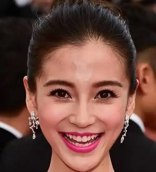 外媒镜头下的国内女星,真实堪比照妖镜,孙俪露怯,刘亦菲扛住了 _明星