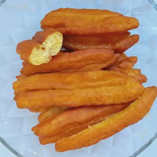 蓬松酥脆油条经典早餐