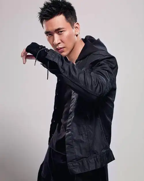 黄立行老婆黄立行家世及他是干嘛的