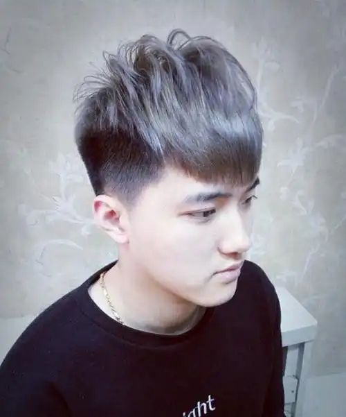 男生齐刘海两边铲掉短发发型大全酷帅难当