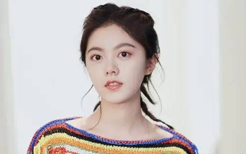 赵今麦元气活力高清桌面壁纸