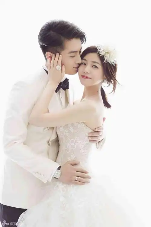 高清:陈晓陈妍希明日大婚 浪漫婚纱照曝光