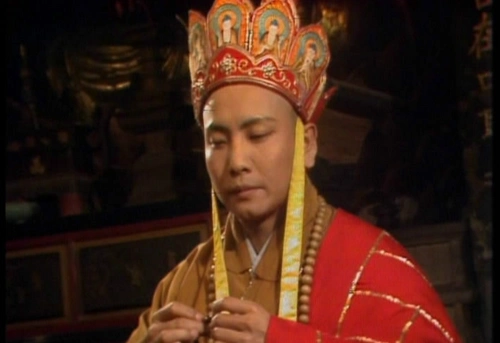该剧中的唐僧,分别由三个演员扮演,而第一个则是由汪粤扮演