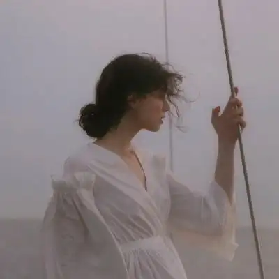 沫兮微信婚纱唯美成熟精致女生头像