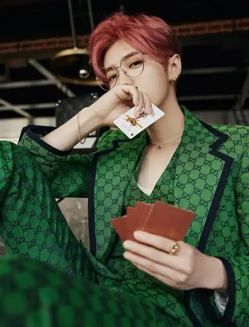 gucci品牌代言人鹿晗最新活动大片释出……|品牌代言人|鹿晗_新浪新闻