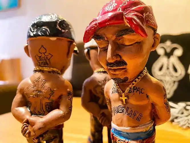 西海岸匪帮说唱明星星图派克2pac嘻哈斯特潮流摆件