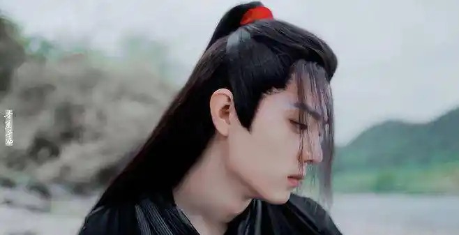 《陈情令》魏无羡:明朗少年黑化时美颜暴击!全网恭迎夷陵老祖_肖战