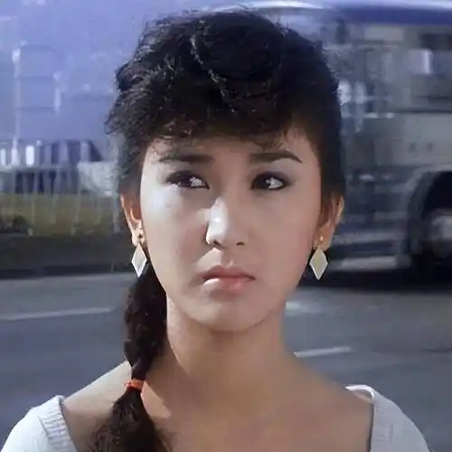 最美的"妲己"温碧霞 strong> /p>  p>温碧霞 /strong>,年轻时真实绝色