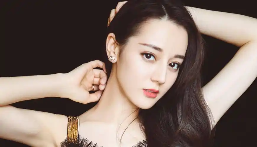 哪位女明星出现,注定是你的心中的白月光,理想型女友?