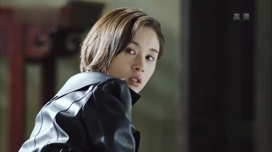 双刺:彭刚临死前是洪玲陪着,佩欣崩溃