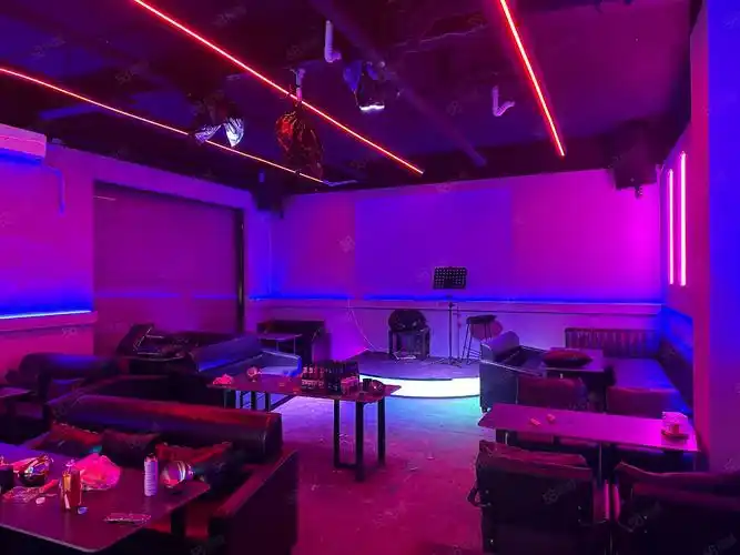 【10图】都市导航)河北新工程大学附近精装修酒吧转让,邯郸高开区火车