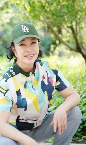 神仙姐姐刘晓庆近照