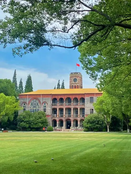 我的天啊怎么会有苏州大学这么好看的学校