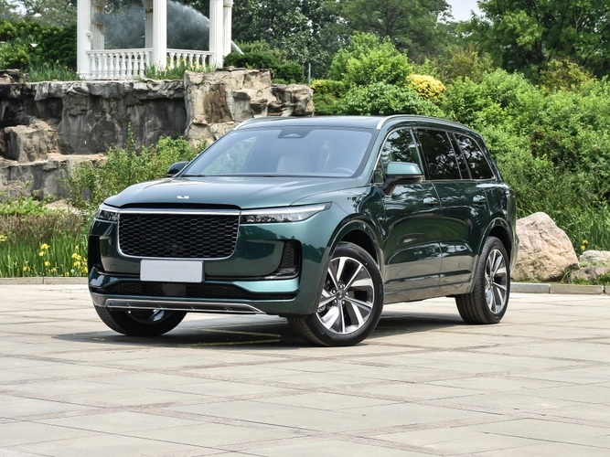 在30万级suv中,理想one和蔚来es6对比哪个好?