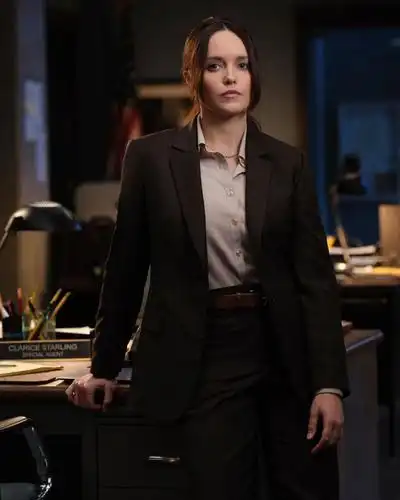 基本资料中文名称:克拉丽斯英文名称:clarice中文别名:克拉丽丝