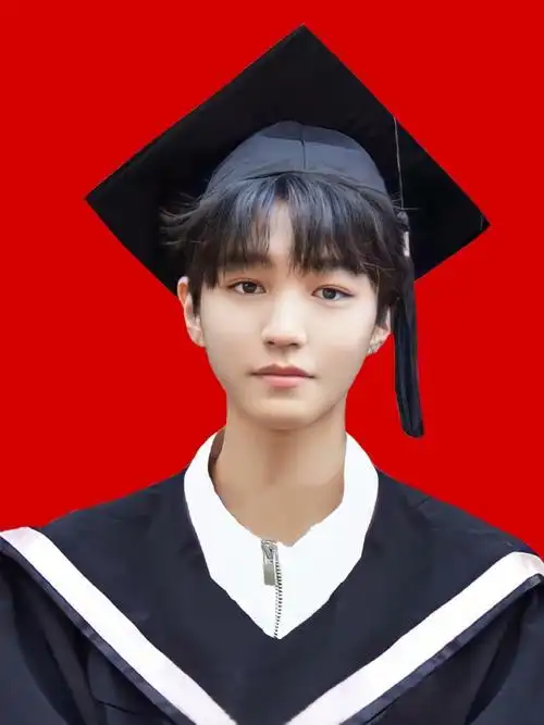 tfboys分享210613王俊凯粉丝制作证件照合集五官优越一脸正气