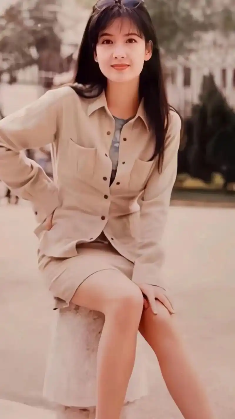 周慧敏照片03.下载方式见我主页#壁纸 #图文伙伴计划 #i - 抖音