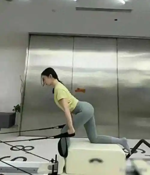 回想起当年,袁姗姗与刘诗诗,唐嫣等被称为最有希望大火的四小花旦