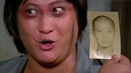 洪金宝小时候这么俊的嘛!是经历了什么才长成现在这模样的?