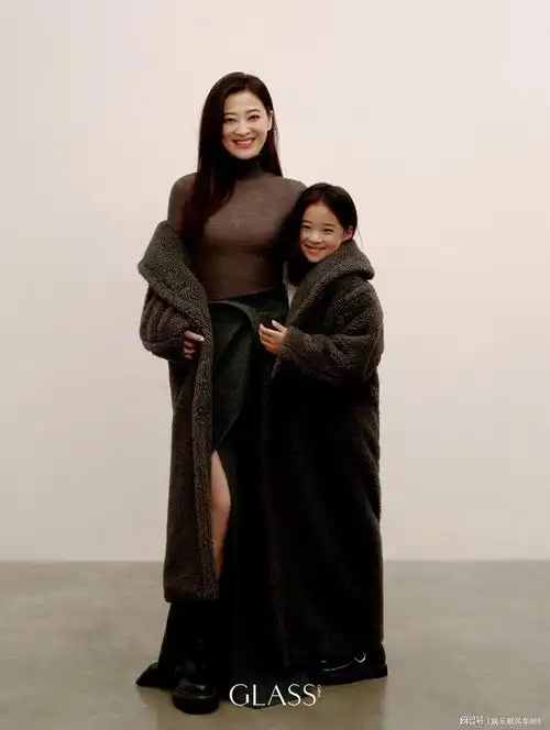 梅婷女儿演电影站c位搭档宋佳赵又廷等实力派妥妥的小梅婷呀